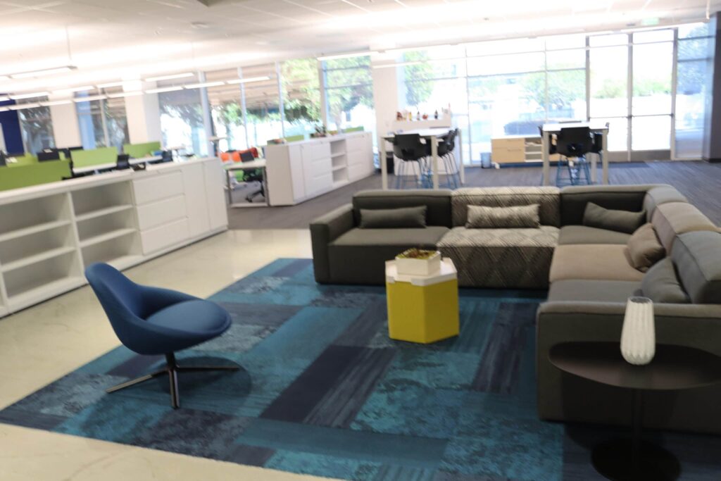 Office Furniture Trends: How to Stay Stylish with Preowned Options