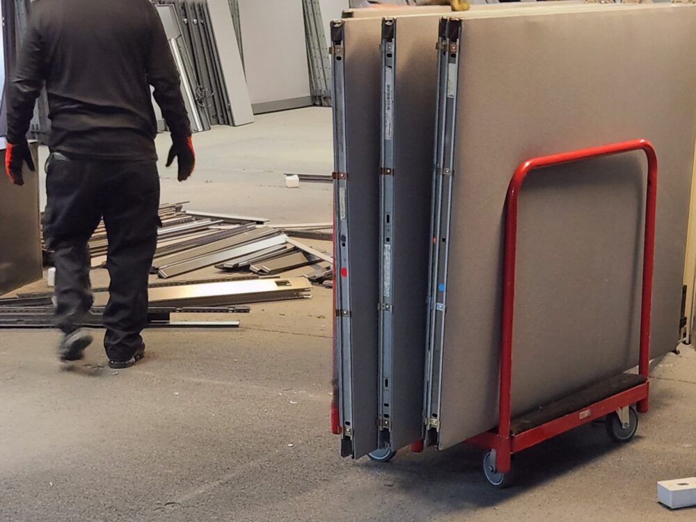 Top 10 Benefits of Using Professional Office Design and Installation Services – Why Your Setup Matters