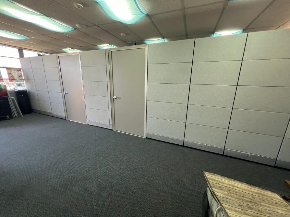 The Benefits of Office Furniture Liquidation​