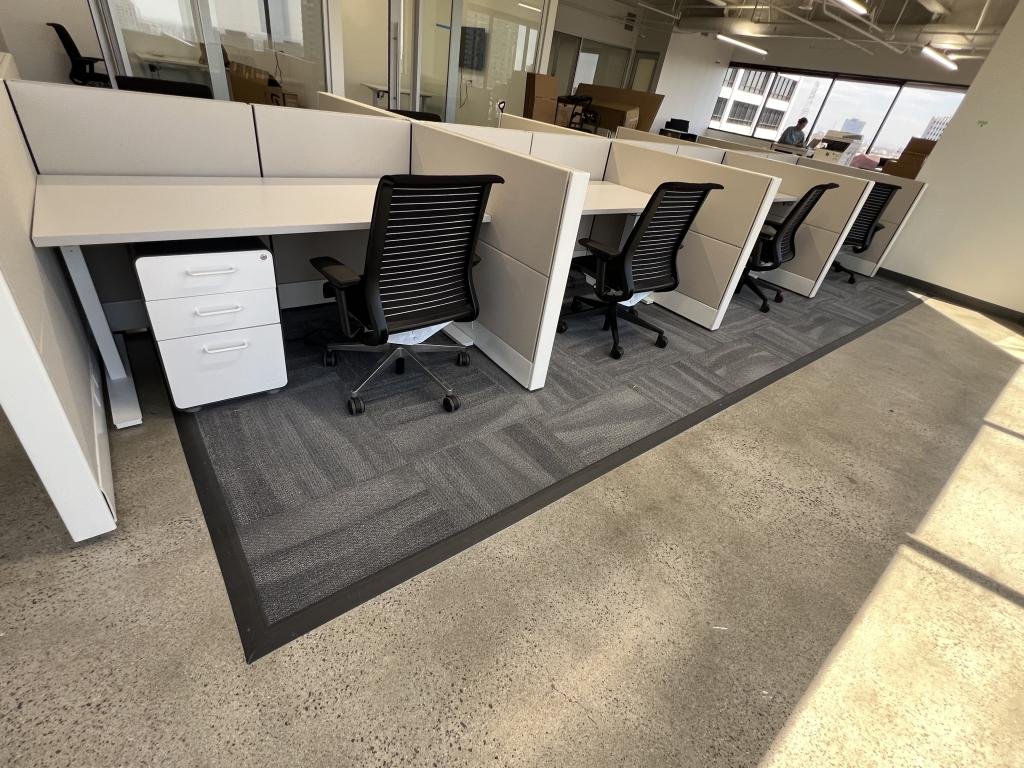 Ethospace Sage 5x3ft @ 39inT Herman Miller