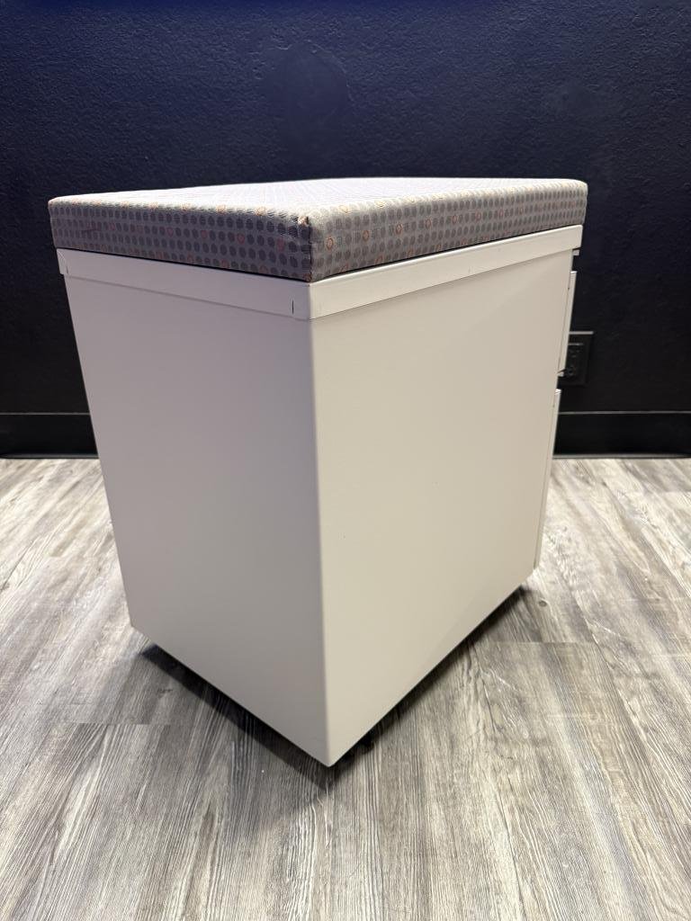 Herman Miller BF Mobile Ped white & grey
