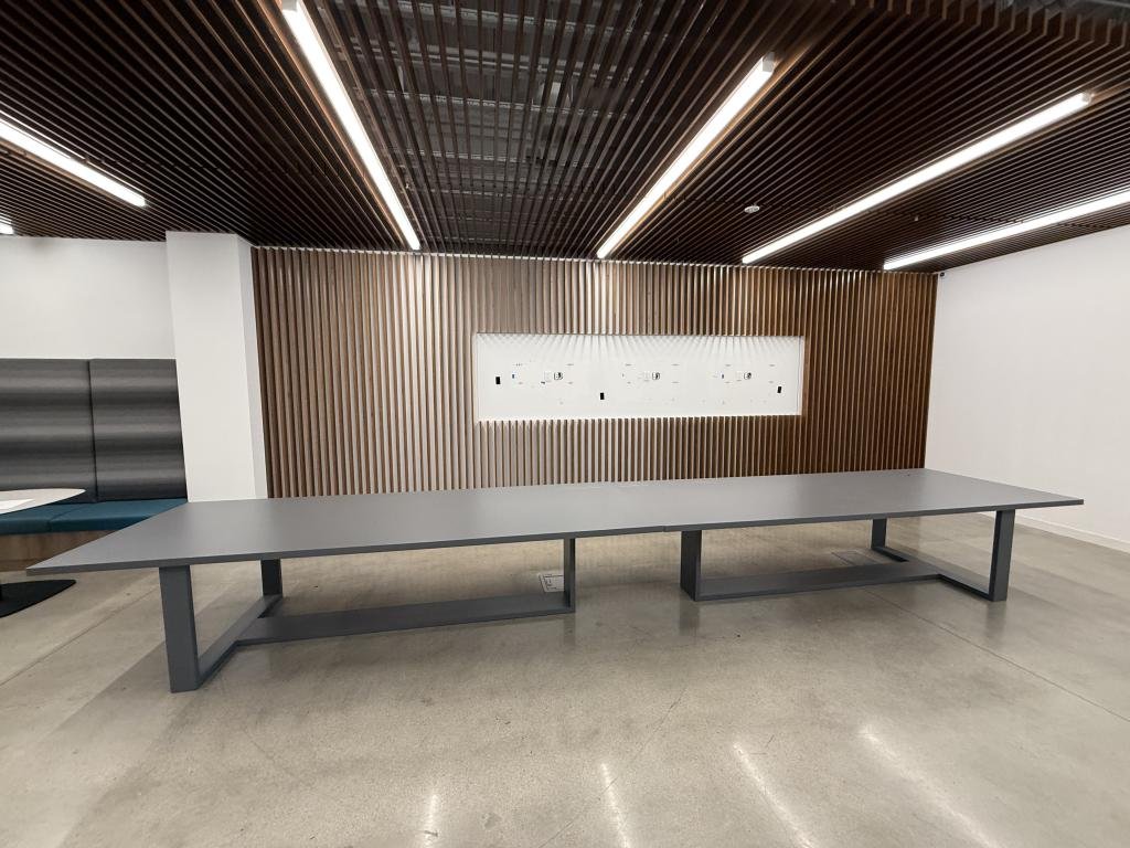 Andreu World 20x4 table two 10x4 pieces