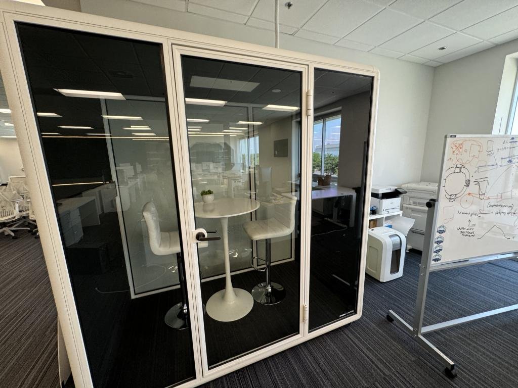 Poppin Koplus Pod for 2 Double Phone Booth