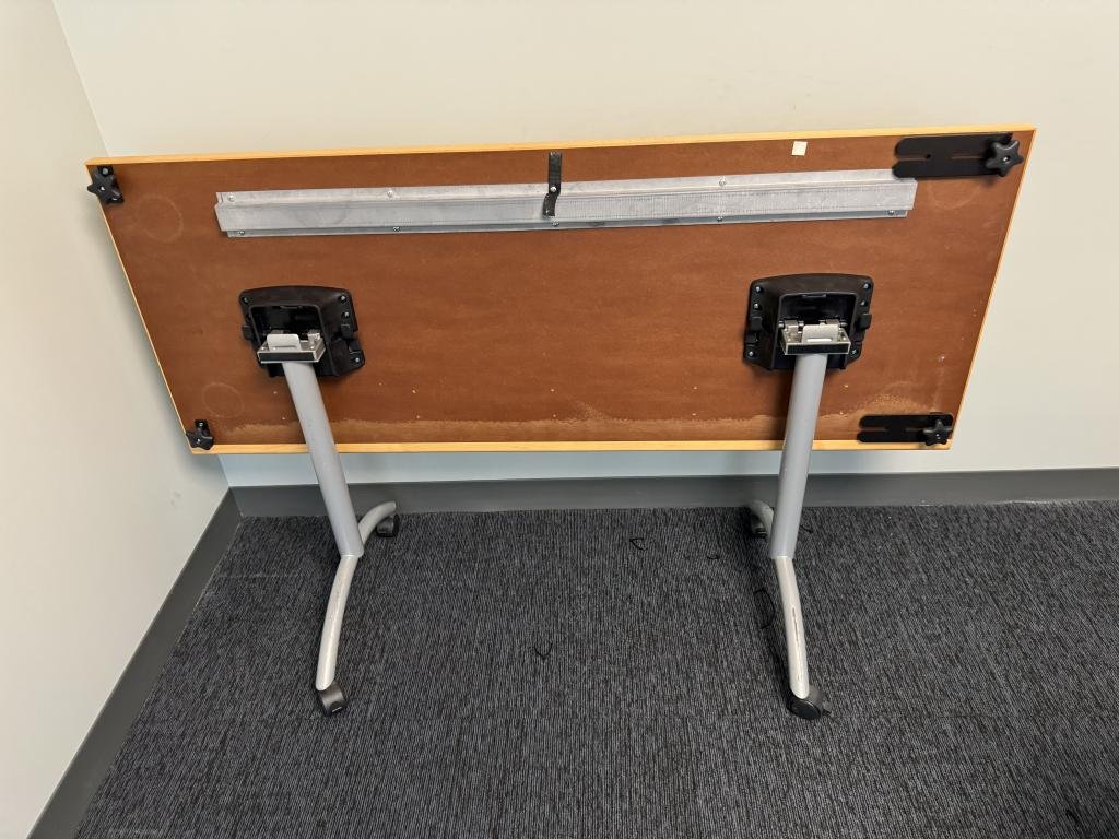 Herman Miller Nesting table 60x24 T Leg
