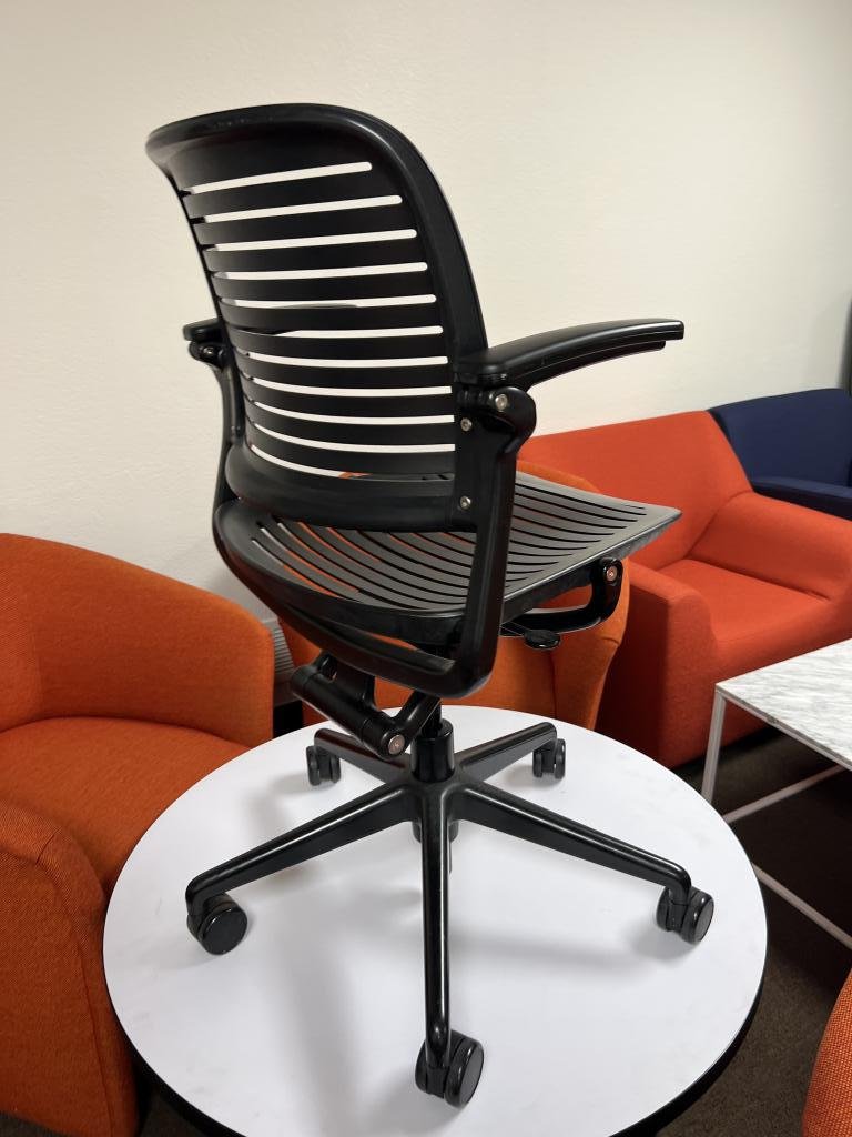 Steelcase Cachet black fully ergonomic chair