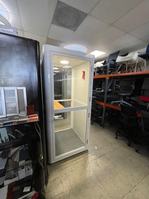 Flexi Privacy Pod Single Like NEW Open Box