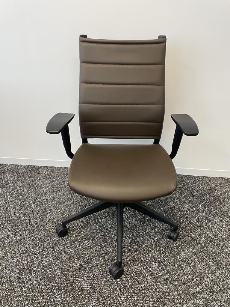 SitOnIt Wit High Back Brown Chair