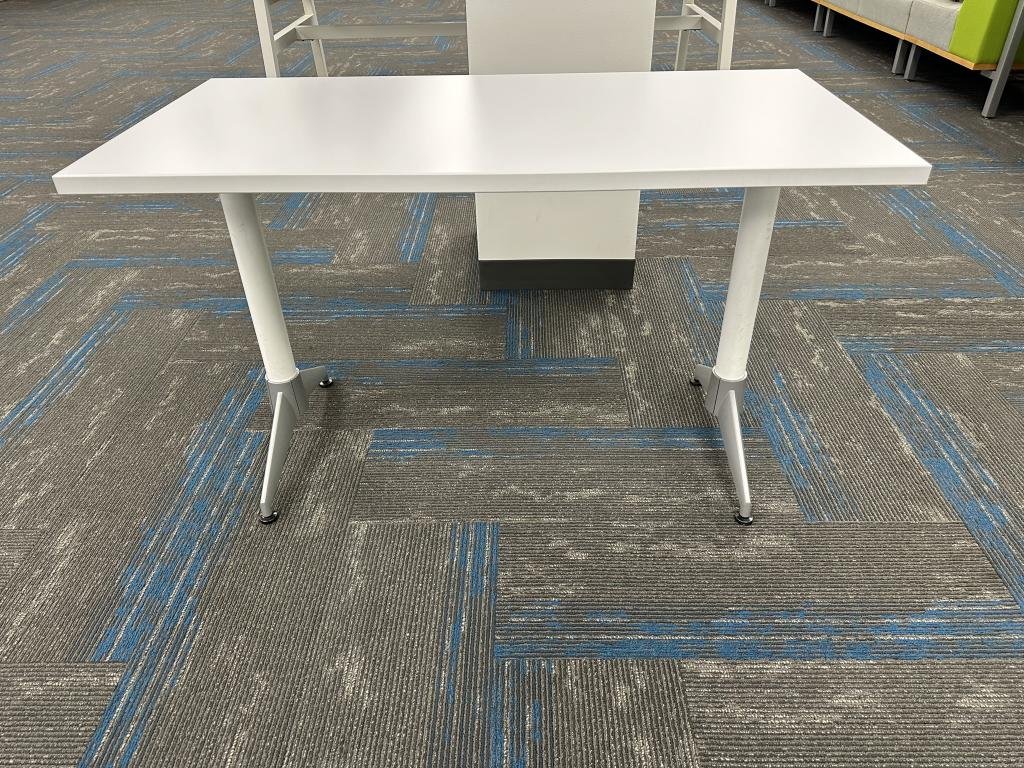 OFS 4ftx2ft white rectangular table steel leg