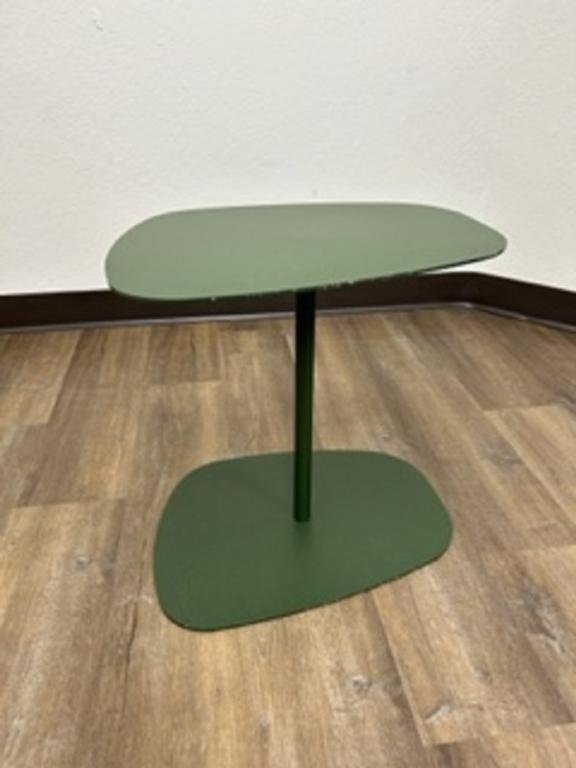 Davis Sage Green Accent table Metal 18x18