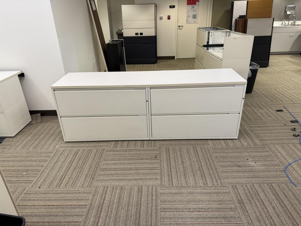 Meridian 5-7ft white credenza with top
