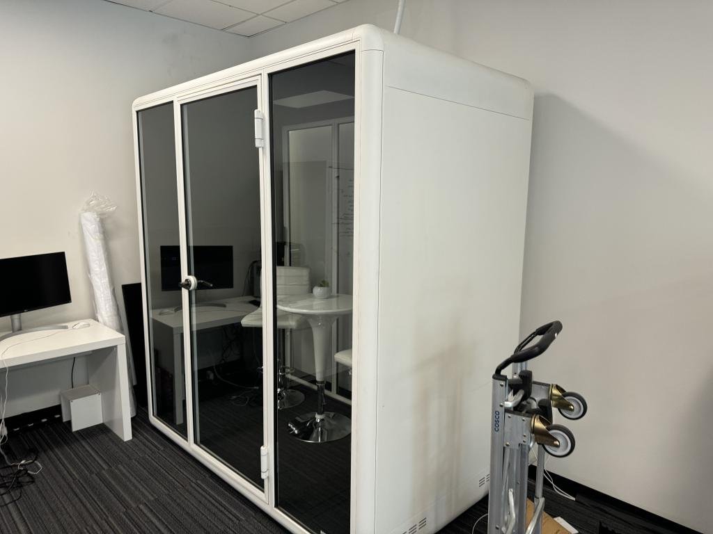Poppin Koplus Pod for 2 Double Phone Booth