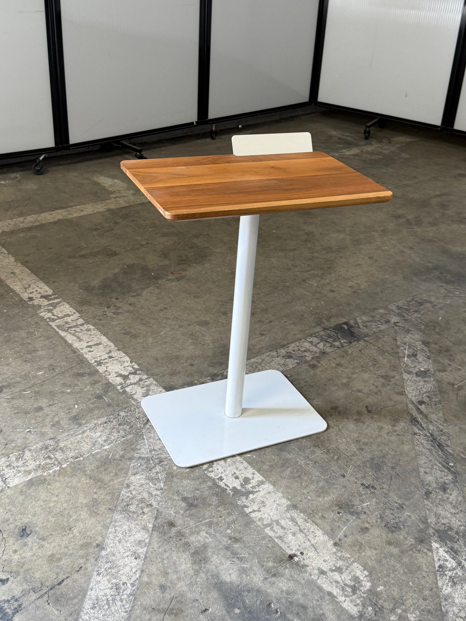 Hightower laptop table cheery top white metal base 21"Wx14"Dx26"T