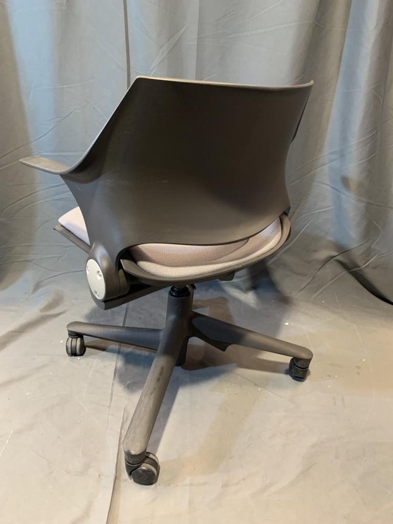 Vecta Nesting Chairs