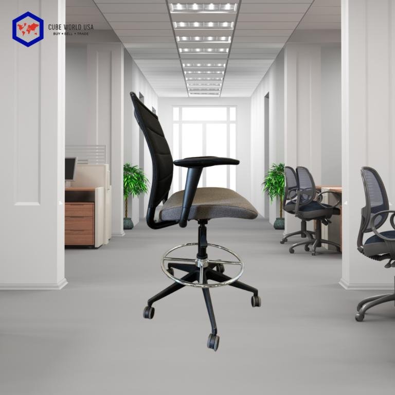 Sit On It Wit Ergonomic Stool Grey & black