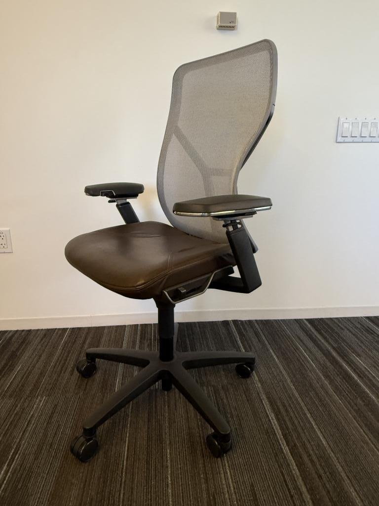 Allsteel Acuity Fully Loaded Silver & Leather