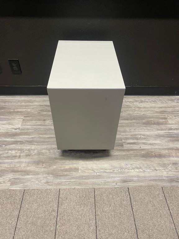OFS Silver mobile Box File storage pedestal