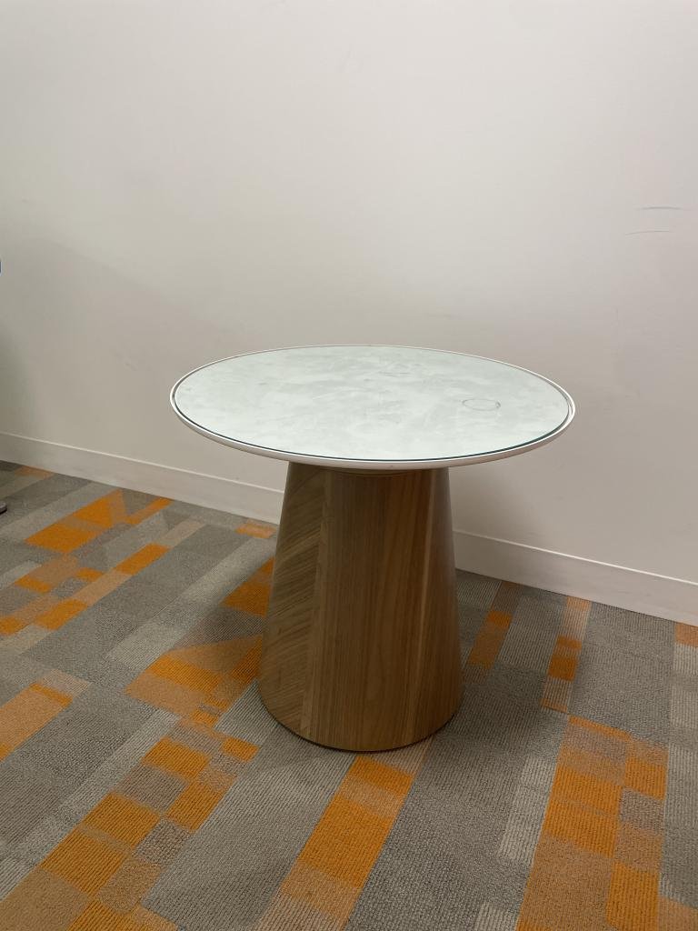 Steelcase Campfire 24 inch Glass Round Table