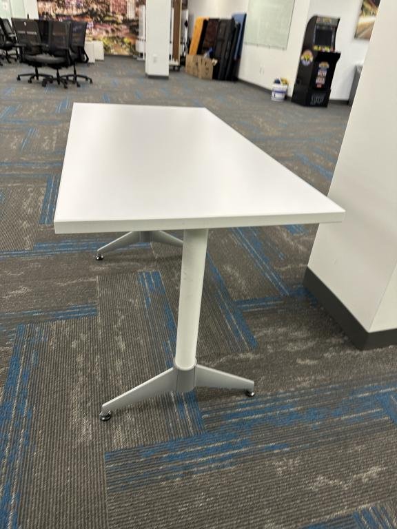 OFS 4ftx2ft white rectangular table steel leg