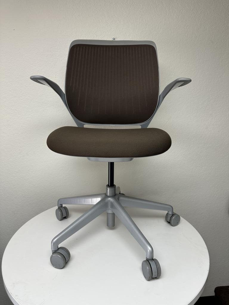 Steelcase Cobi Neutral & Silver Design