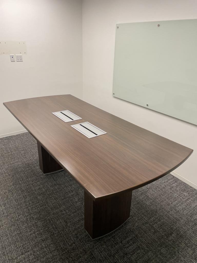 Knoll 8x42 Bar Height Conference Table