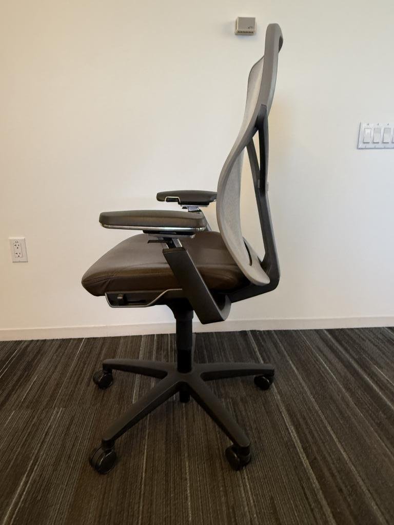 Allsteel Acuity Fully Loaded Silver & Leather