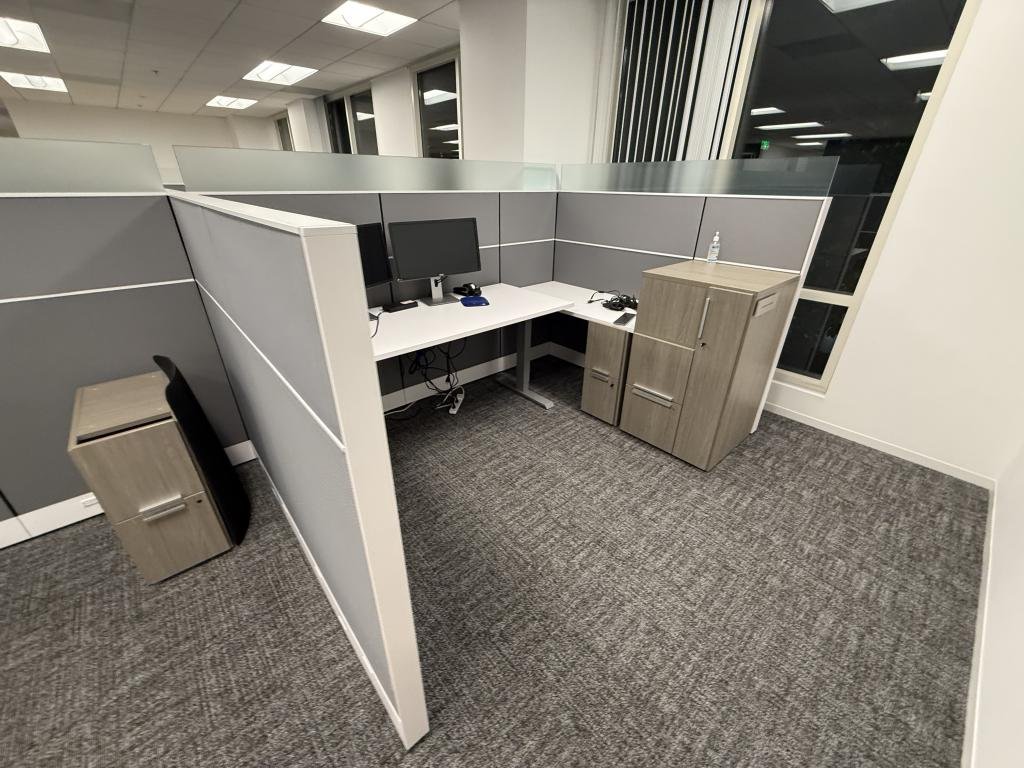 Knoll Reff Autostrada 8x6x65 HAT desk modern