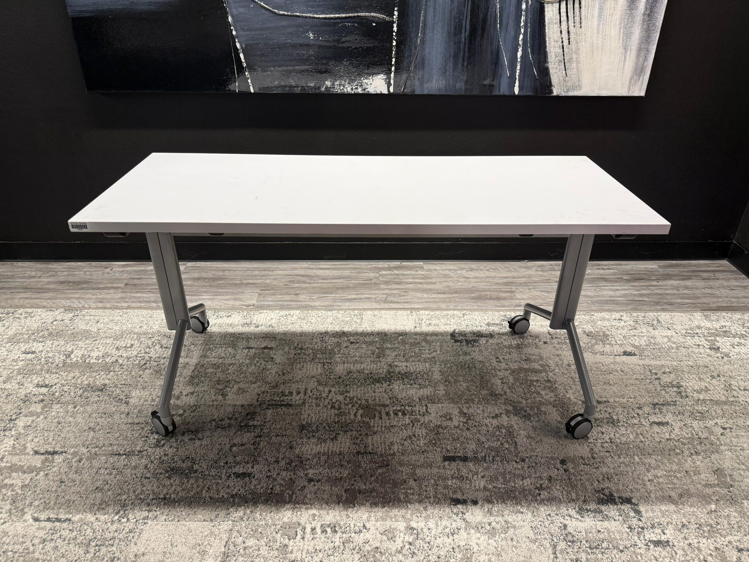 Kimball 5x2 nesting table with silver base