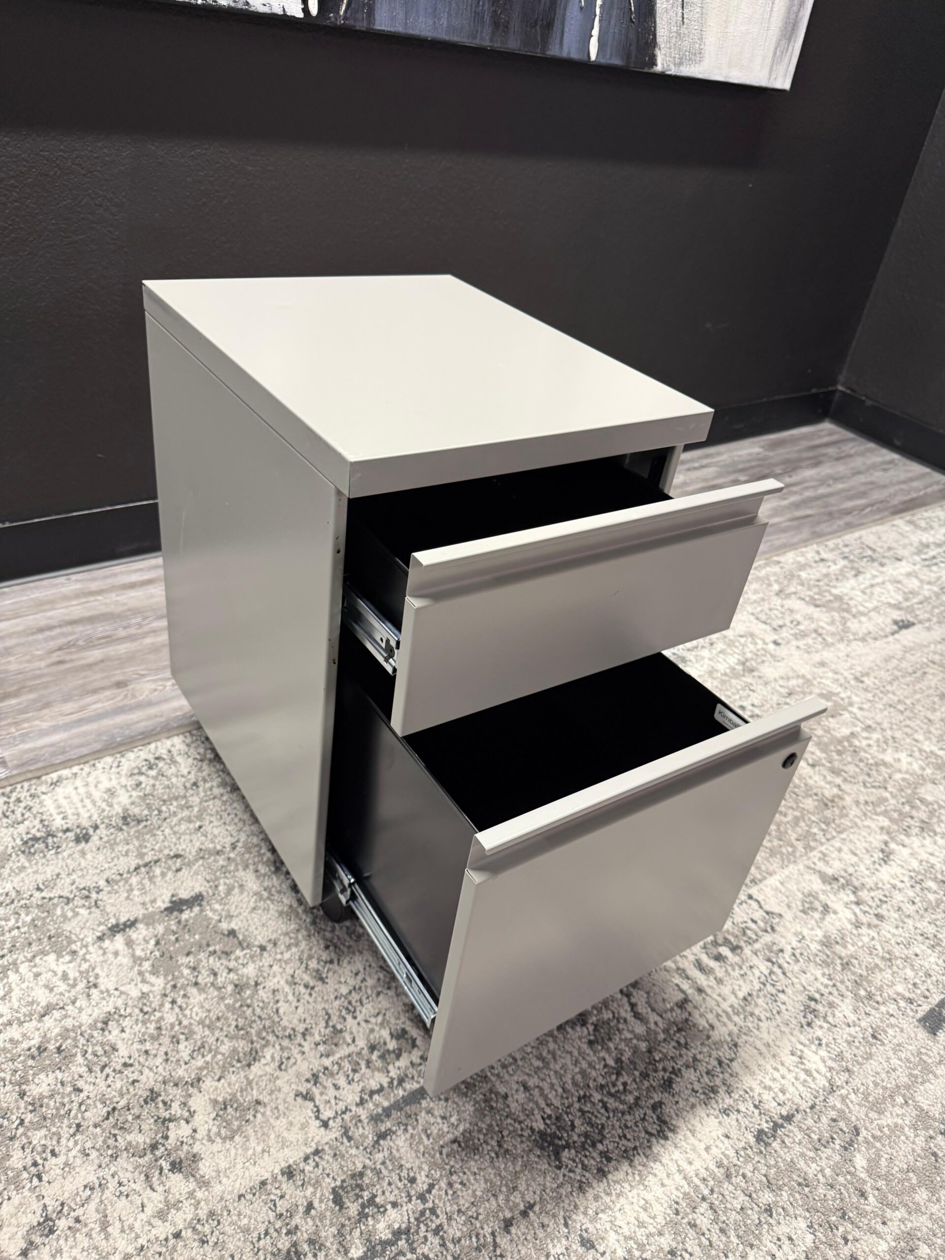 Silver BF mobile pedestal.
